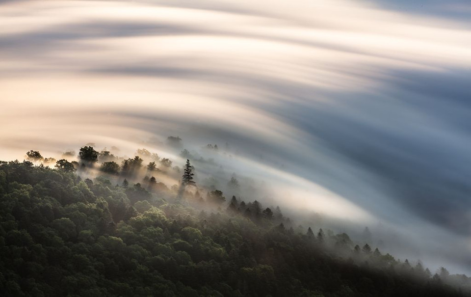 Biển mây. (Nguồn: NatGeo) Bức ảnh được chụp ở Tsubetsu, Hokkaido, Nhật Bản. 