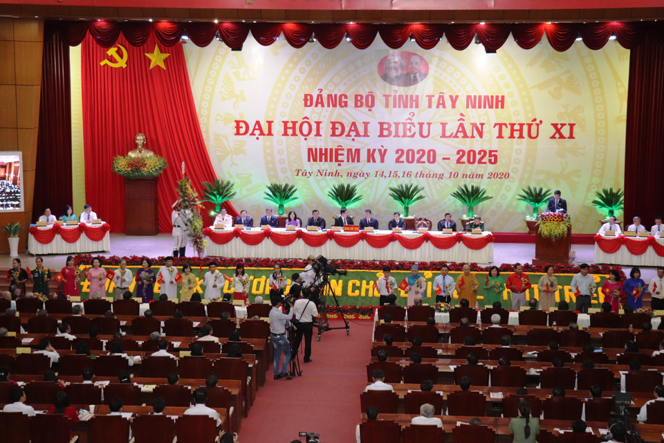 Quang cảnh buổi khai mạc Đại hội Đại hội đại biểu Đảng bộ tỉnh Tây Ninh lần thứ XI, nhiệm kỳ 2020-2025. (Ảnh: Lê Đức Hoảnh/TTXVN)