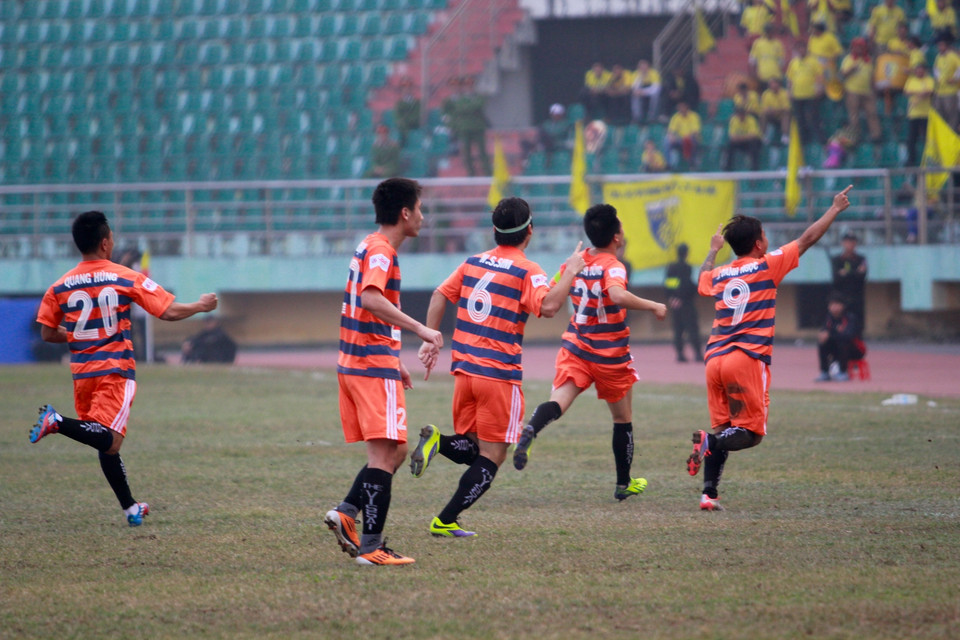 Ninh Bình vượt lên dẫn trước. (Ảnh: Minh Chiến/Vietnam+)