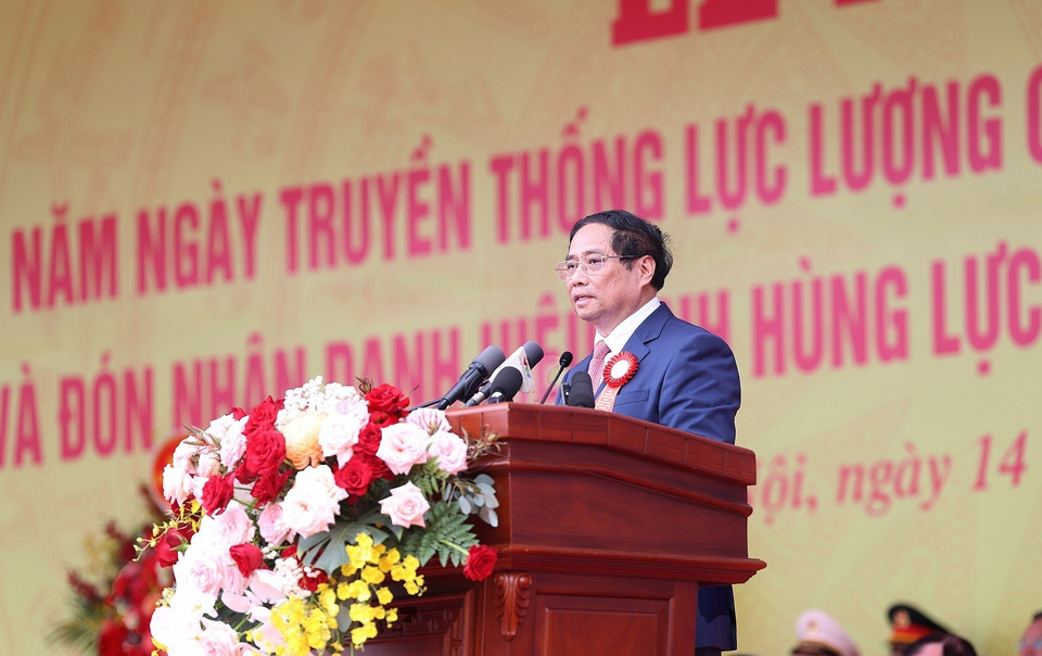 Thủ tướng Phạm Minh Chính phát biểu tại Lễ kỷ niệm 50 năm Ngày truyền thống lực lượng Cảnh sát Cơ động. (Ảnh: Dương Giang/TTXVN)