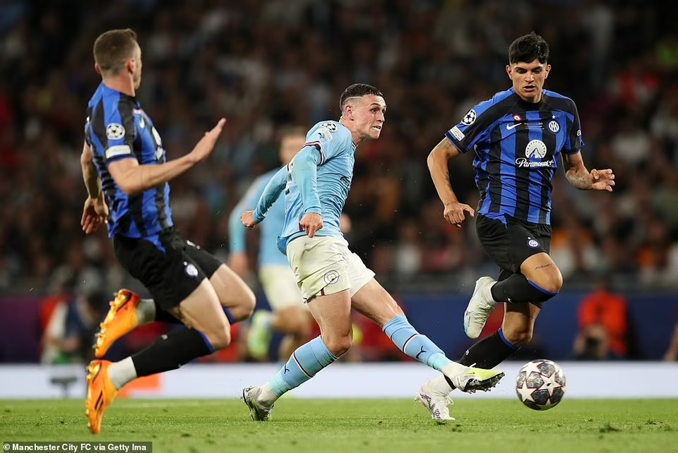 Phil Foden là người được thay thế và đã thi đấu hoàn thành xuất sắc nhiệm vụ của mình để giúp Man City gây sức ép. (Nguồn: Getty)