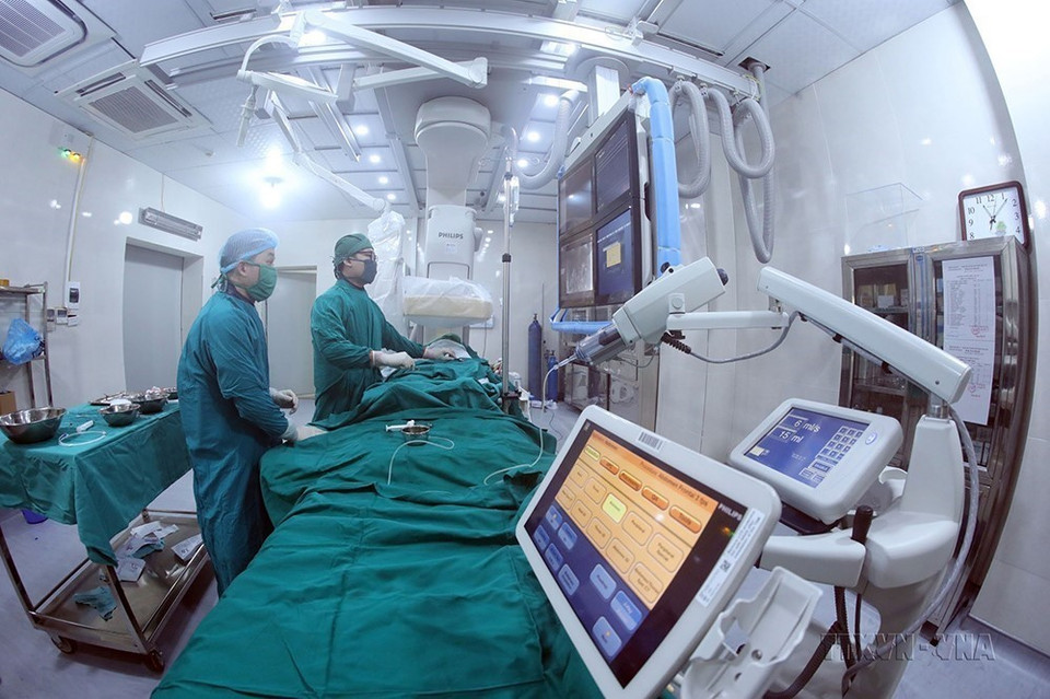 Bệnh viện Đa khoa tỉnh Lạng Sơn được đầu tư mới nhiều trang thiết bị hiện đại, phục vụ hiệu quả việc chẩn đoán, chữa trị cho bệnh nhân. (Ảnh: Anh Tuấn/TTXVN)