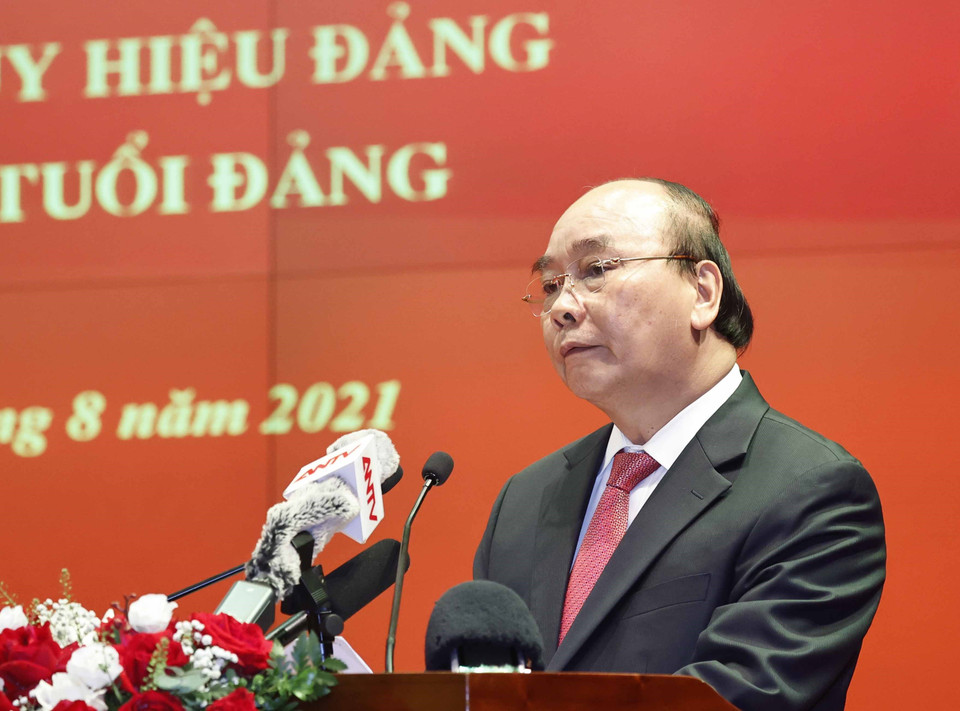 Chủ tịch nước Nguyễn Xuân Phúc phát biểu tại buổi gặp mặt. (Ảnh: Thống Nhất/TTXVN)