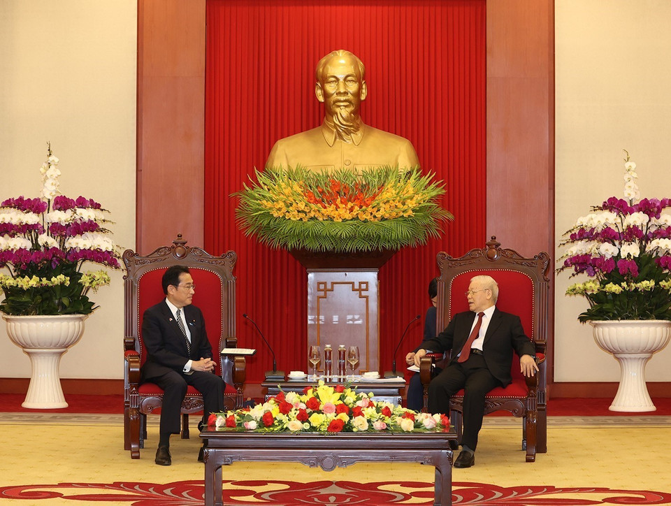 Tổng Bí thư Nguyễn Phú Trọng tiếp Thủ tướng Nhật Bản Kishida Fumio sang thăm chính thức Việt Nam. (Ảnh: Trí Dũng/TTXVN)