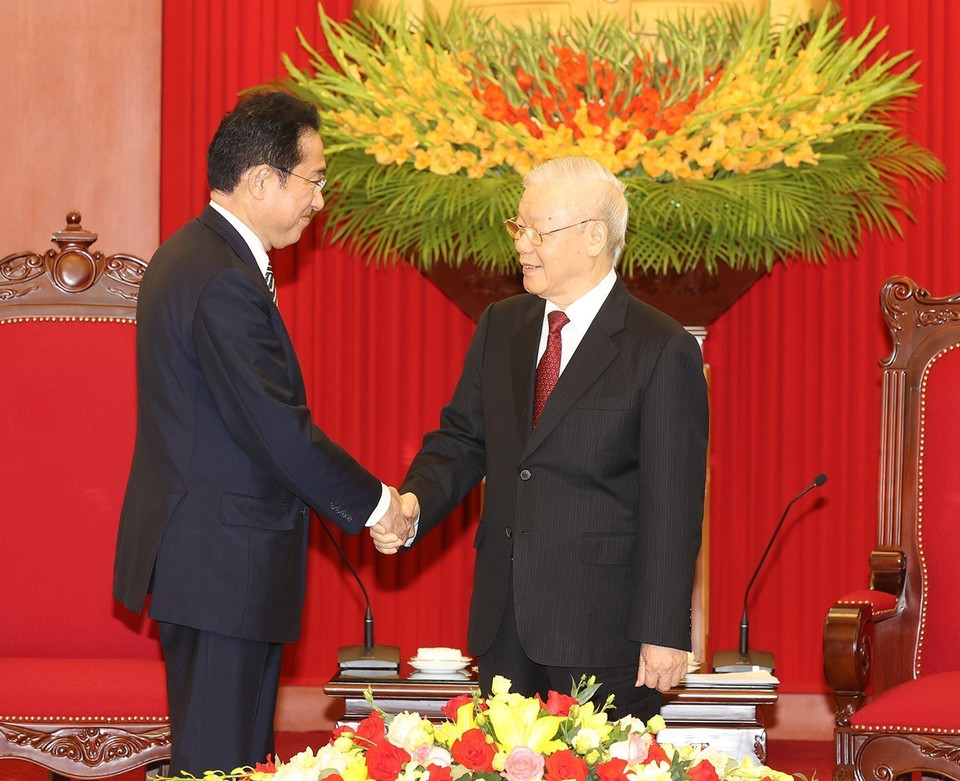 Tổng Bí thư Nguyễn Phú Trọng tiếp Thủ tướng Nhật Bản Kishida Fumio sang thăm chính thức Việt Nam. (Ảnh: Trí Dũng/TTXVN)