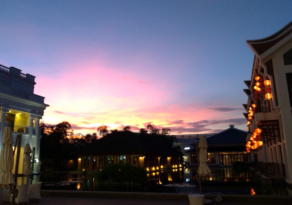 Một tấm ảnh chụp bằng điện thoại ZenFone 5 vào lúc hoàng hôn.