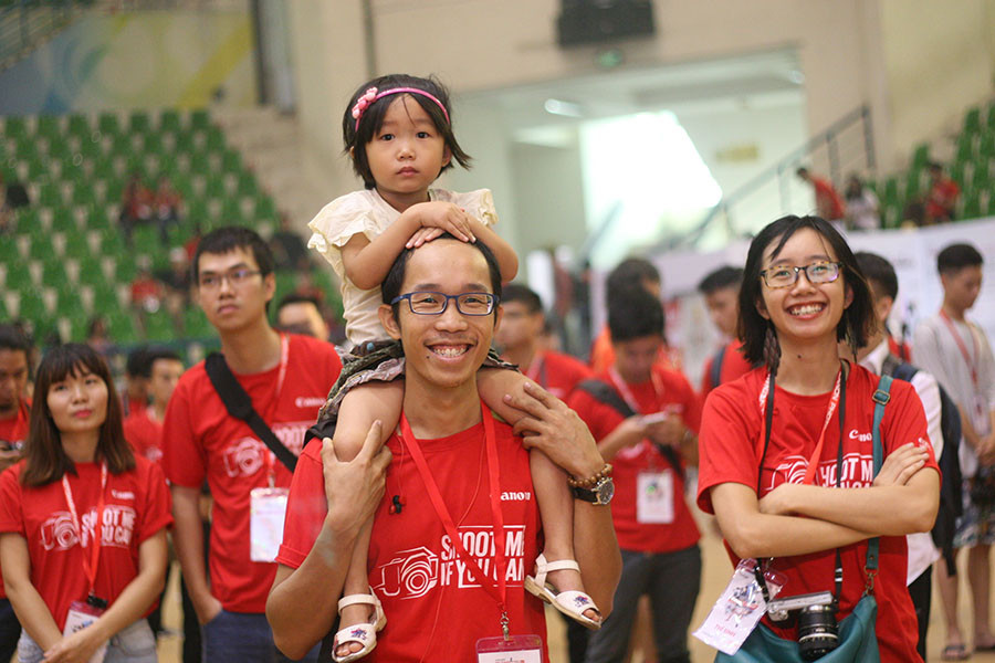 Cuộc thi sáng tác ảnh nhanh của Canon không phân biệt lứa tuổi, giới tính, nghề nghiệp. (Ảnh: T.H/Vietnam+)