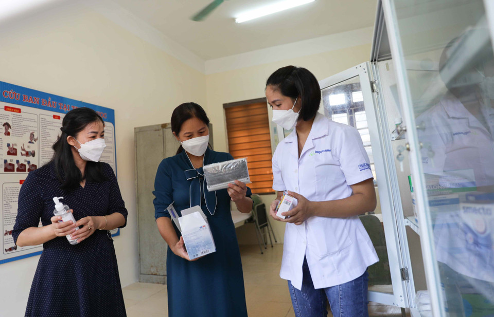 Các trường đã lên các bước chuẩn bị sẵn sàng cho ngày đón học sinh. (Ảnh: Thanh Tùng/TTXVN)