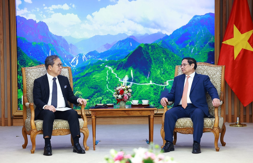 Thủ tướng Phạm Minh Chính tiếp Đại sứ Đặc mệnh toàn quyền Nhật Bản Yamada Takio đến chào từ biệt kết thúc nhiệm kỳ công tác tại Việt Nam. (Ảnh: Dương Giang/TTXVN)