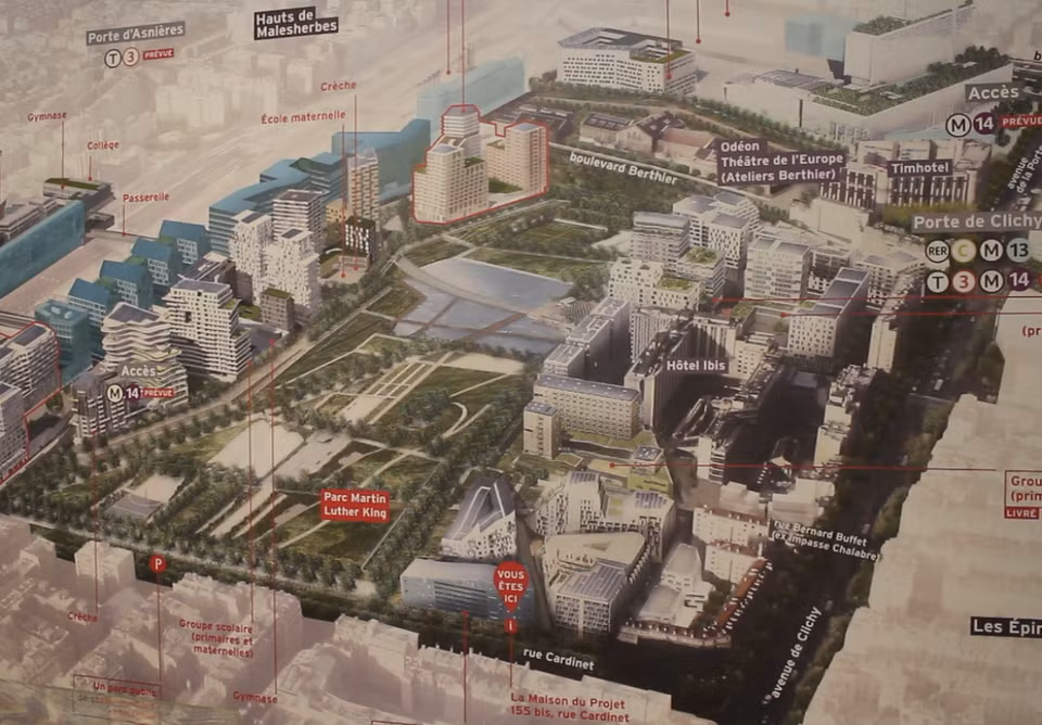 Khu đô thi sinh thái Clichy-Batignolles có diện tích 54ha, trong đó có 10 ha làm công viên. Sau khi hoàn thành, khu đô thị sinh thái này sẽ có hơn 7.500 cư dân sinh sống, khoảng 12.500 chỗ làm việc. (Ảnh: Hùng Võ/Vietnam+)