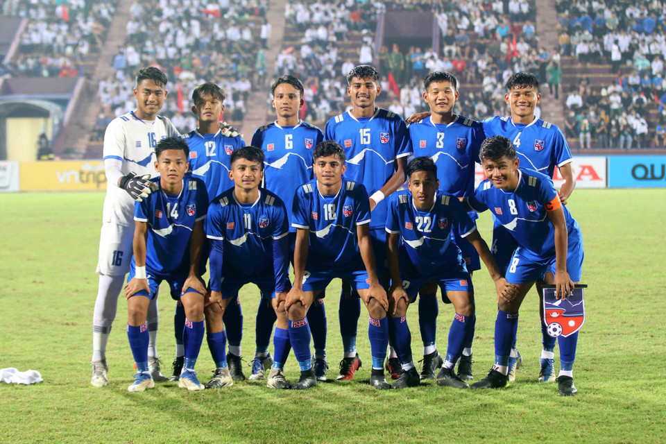 Đội hình ra sân của U17 Nepal. (Ảnh: Trung Kiên/TTXVN)