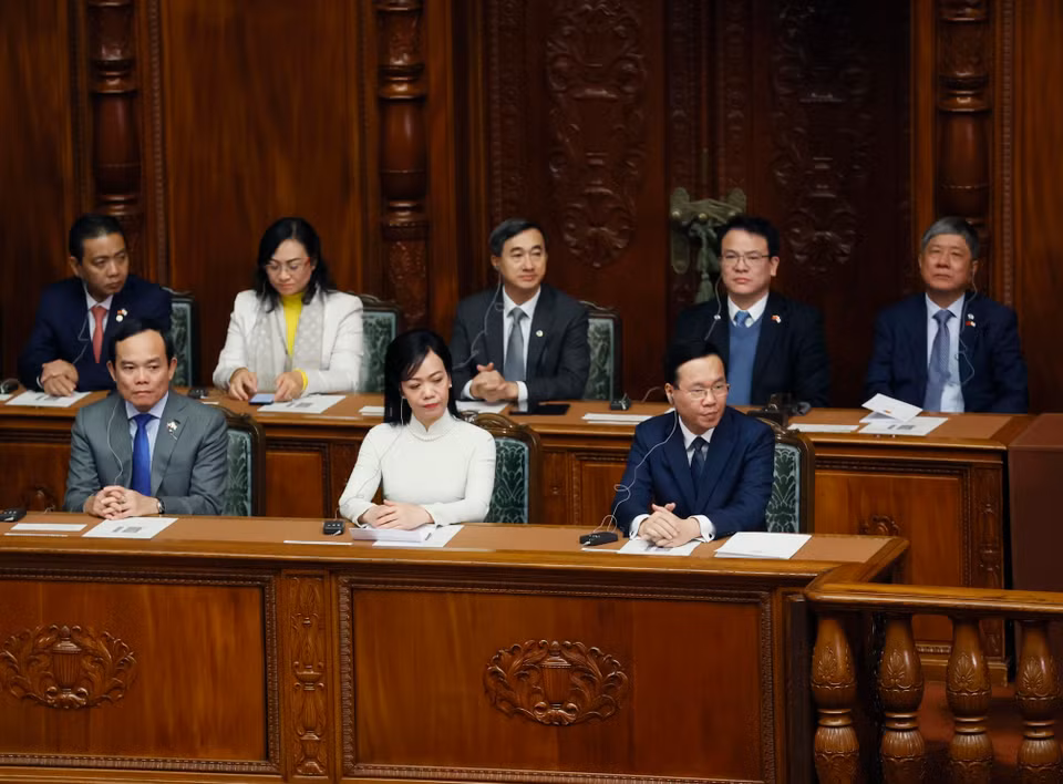 Chủ tịch nước Võ Văn Thưởng và Phu nhân cùng Đoàn đại biểu cấp cao Việt Nam dự phiên họp của Quốc hội Nhật Bản. (Ảnh: Thống Nhất/TTXVN)