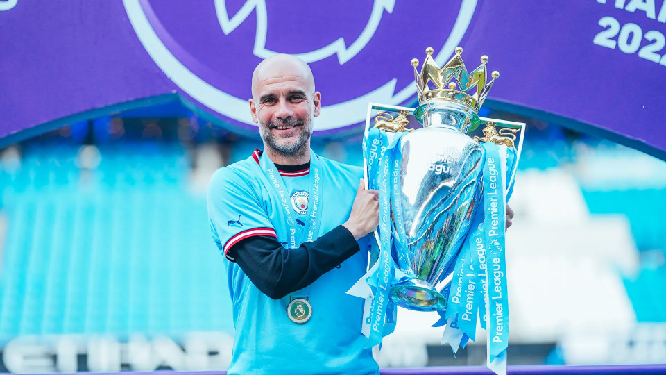 Với cá nhân Pep Guardiola, ông đã vô địch 3 mùa liên tiếp ở ba giải vô địch quốc gia khác nhau là Tây Ban Nha, Đức và Anh.