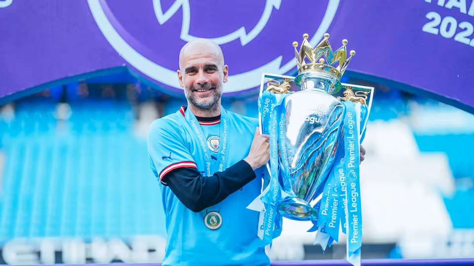 Với cá nhân Pep Guardiola, ông đã vô địch 3 mùa liên tiếp ở ba giải vô địch quốc gia khác nhau là Tây Ban Nha, Đức và Anh.