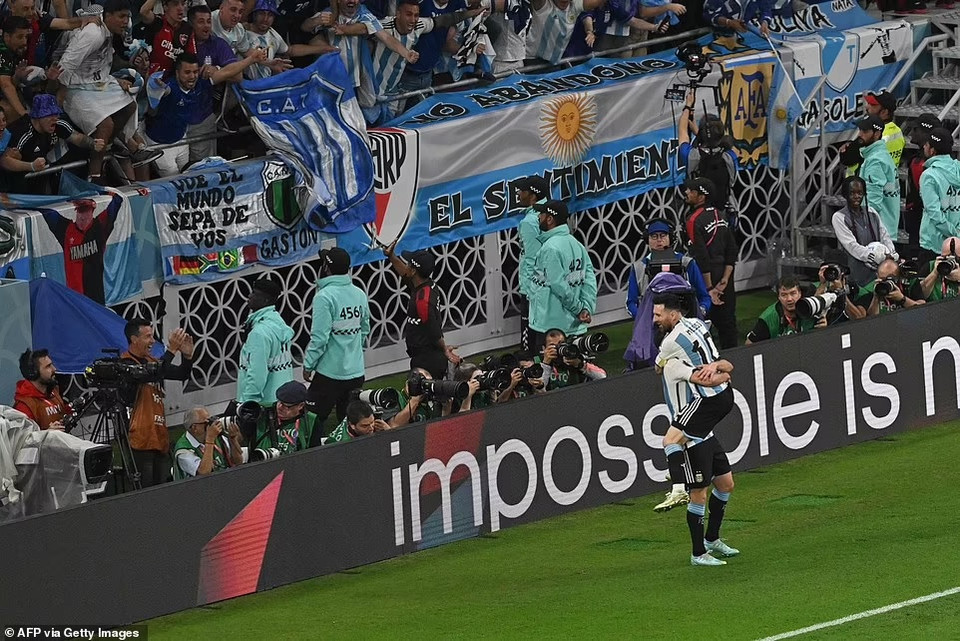 Với pha lập công này, Julian Alvarez đã có 2 bàn ở World Cup 2022. (Nguồn: Getty Images)