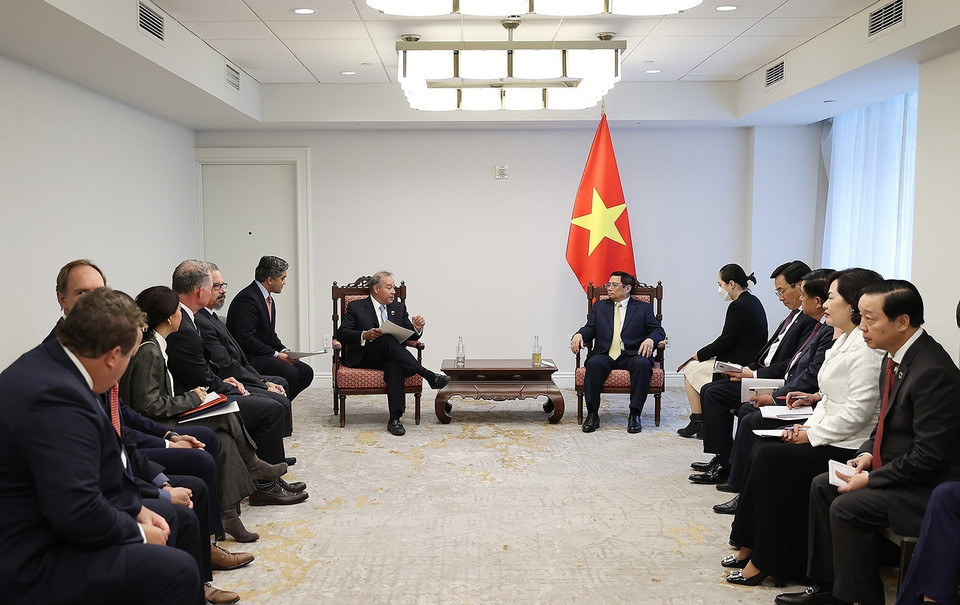 Thủ tướng Phạm Minh Chính tiếp một số tập đoàn Hoa Kỳ đang đầu tư tại Việt Nam. (Ảnh: Dương Giang/TTXVN)