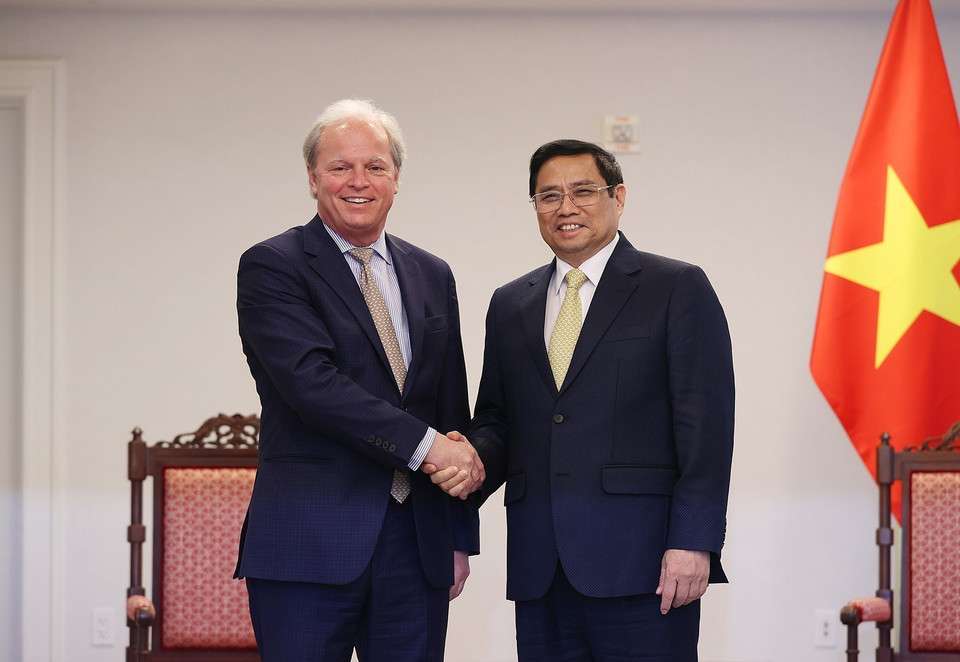 Thủ tướng Phạm Minh Chính tiếp ông Axel Van Trotsenburg, Tổng Giám đốc điều hành Ngân hàng Thế giới (WB). (Ảnh: Dương Giang/TTXVN)