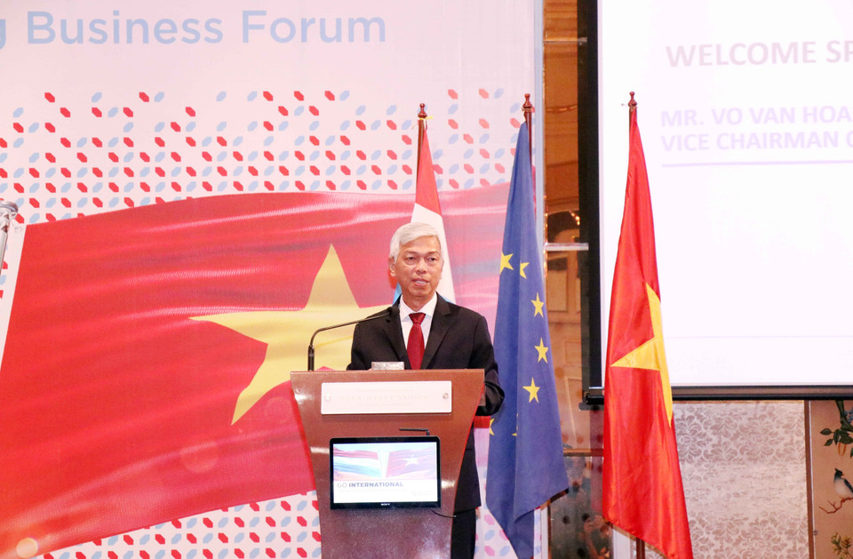 Ông Võ Văn Hoan, Phó Chủ tịch UBND Thành phố Hồ Chí Minh phát biểu tại Diễn đàn Doanh nghiệp Việt Nam-Luxembourg. (Ảnh: Xuân Khu/TTXVN)