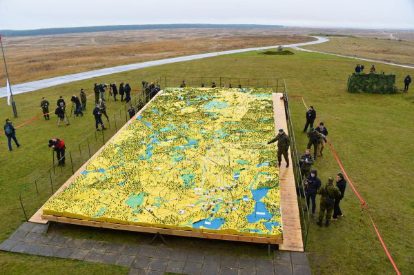 Sa bàn mô phỏng diễn biến cuộc tập trận Steadfast Jazz 2013. (Nguồn: nato.int)