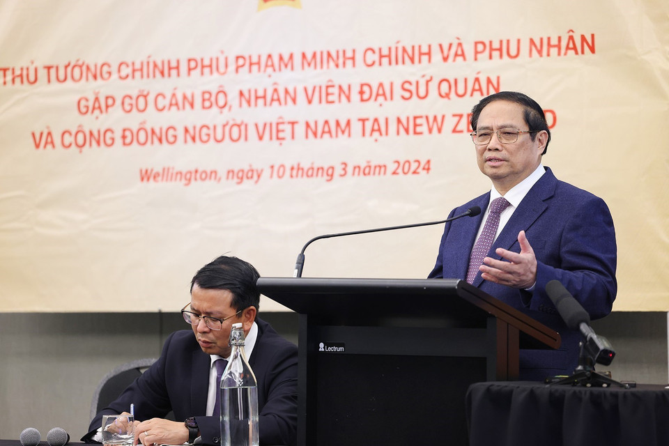 Thủ tướng Phạm Minh Chính phát biểu tại buổi gặp cộng đồng người Việt Nam tại New Zealand. (Ảnh: Dương Giang/TTXVN)