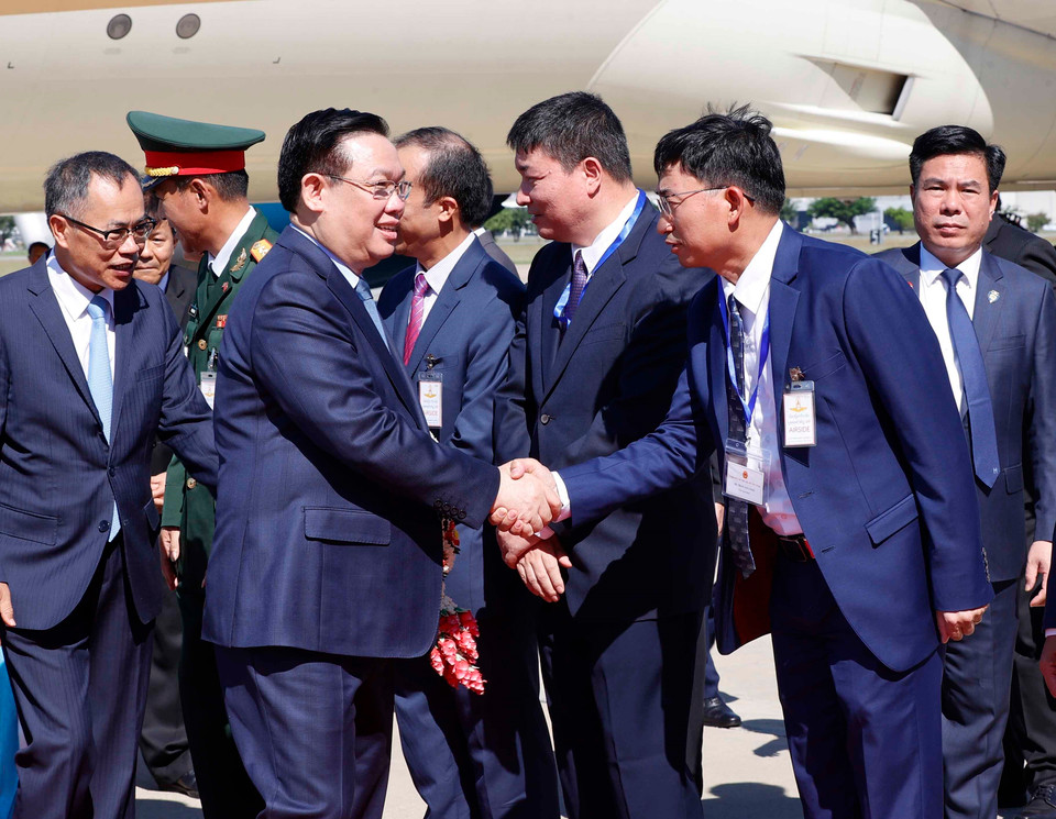 Lễ đón Chủ tịch Quốc hội Vương Đình Huệ tại Sân bay quân sự Don Muang. (Ảnh: Doãn Tấn/TTXVN)