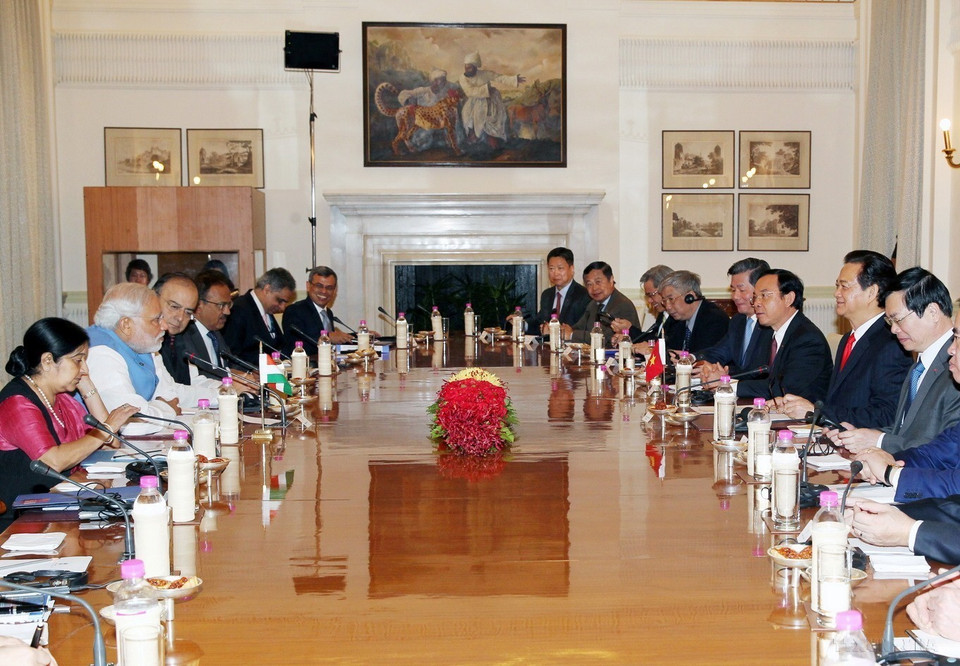Thủ tướng Narendra Modi đón, hội đàm với Thủ tướng Nguyễn Tấn Dũng thăm chính thức Ấn Độ, ngày 28/10/2014. (Ảnh: Đức Tám/TTXVN)