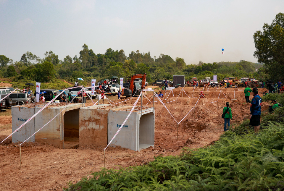 Khu vực đường đua vượt bê tông số 6 dành cho hạng Mở rộng.(Ảnh: Minh Hiếu/Vietnam+)