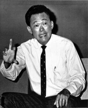 Vào ngày 7/8/1965, Quốc hội Malaysia biểu quyết thông qua nghị quyết cắt đứt quan hệ với tiểu bang Singapore và nước Cộng hòa Singapore chính thức được hình thành. (Nguồn: AP)