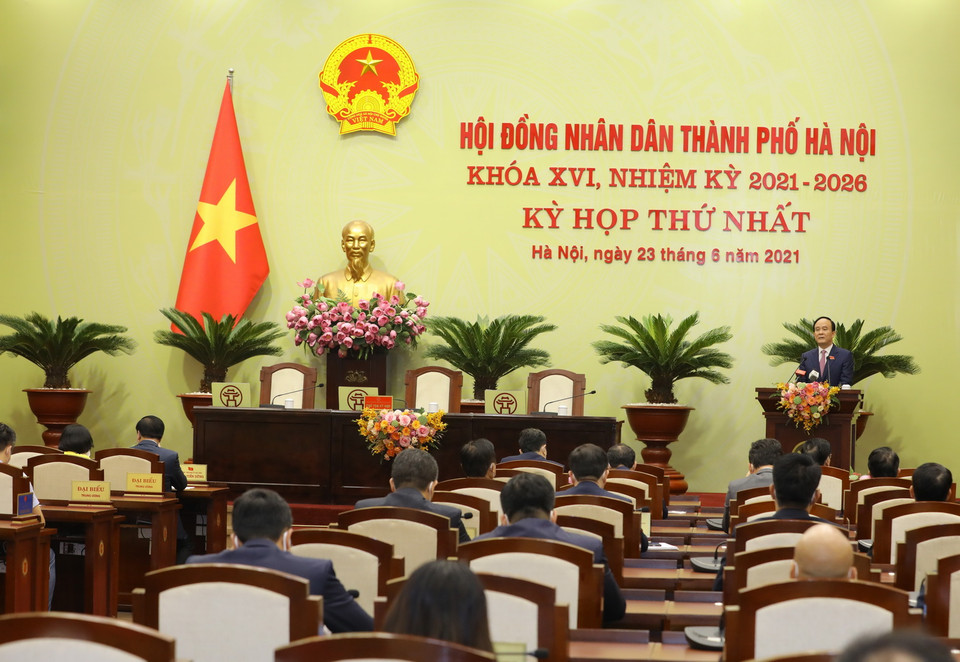  Ông Nguyễn Ngọc Tuấn, Phó Bí thư Thành ủy, Chủ tịch HĐND thành phố khóa XV phát biểu khai mạc kỳ họp. (Ảnh: Nguyễn Điệp/TTXVN)