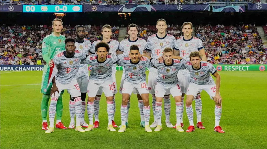 Đội hình ra quân của Bayern trong trận gặp Barcelona. (Nguồn: FcBayern)