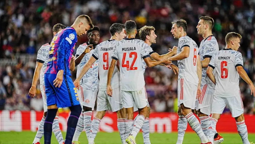 Bàn thắng của Mueller giúp cho Barcelona thi đấu thoải mái hơn. (Nguồn: FcBayern)