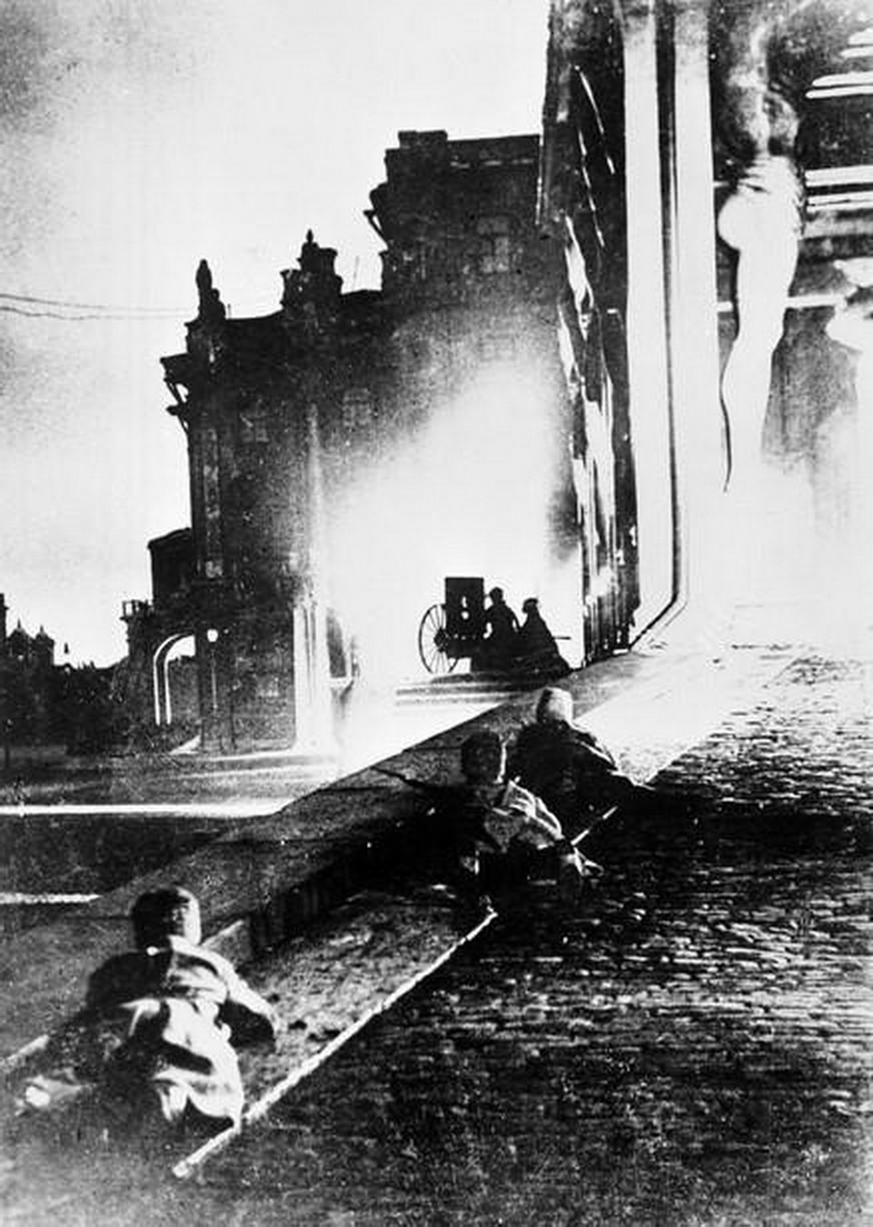 Trận đánh ở Cung điện Mùa Đông năm 1917. (Ảnh: Tư liệu quốc tế/TTXVN)