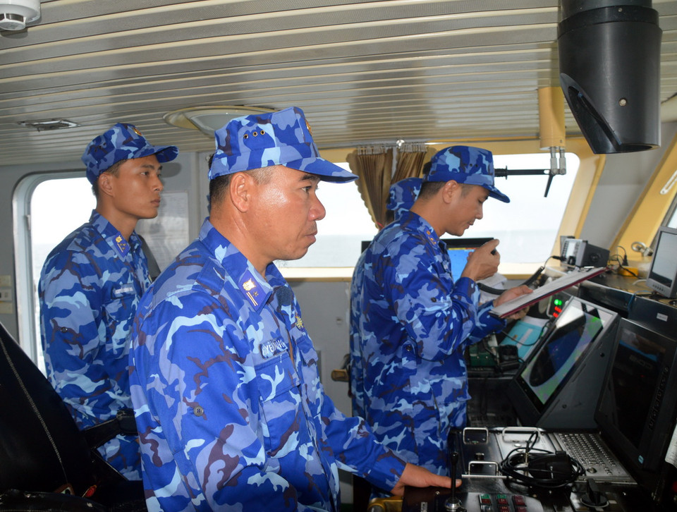Cảnh sát biển Việt Nam - Trung Quốc tuần tra chung trên vùng biển phía Bắc Vịnh Bắc Bộ. (Ảnh: TTXVN)