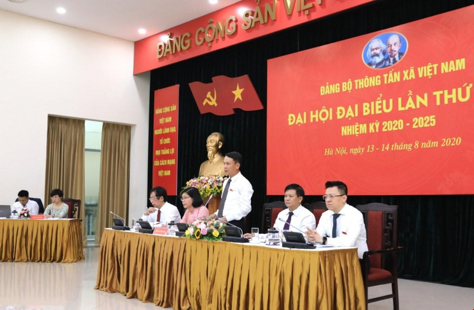 Đồng chí Nguyễn Đức Lợi, Ủy viên Trung ương Đảng, Bí thư Đảng ủy, Tổng Giám đốc TTXVN phát biểu tại phiên trù bị Đại hội đại biểu Đảng bộ Thông tấn xã Việt Nam lần thứ XXVI. (Ảnh: Thành Đạt/TTXVN)