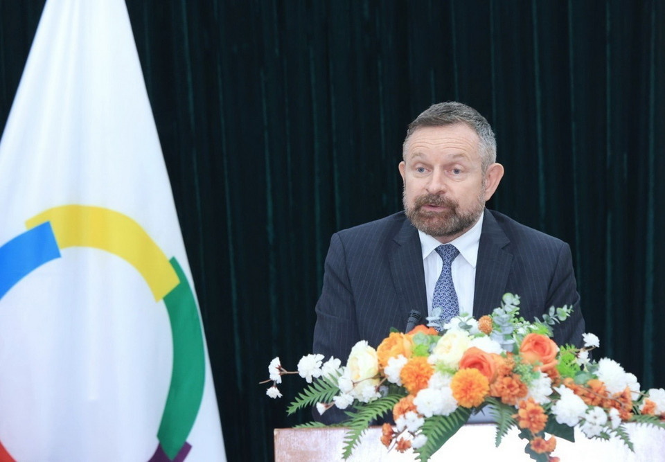 Trưởng đại diện khu vực Châu Á-Thái Bình Dương của Tổ chức quốc tế Pháp ngữ Edgar Doerig phát biểu.(Ảnh: Tuấn Anh/TTXVN)