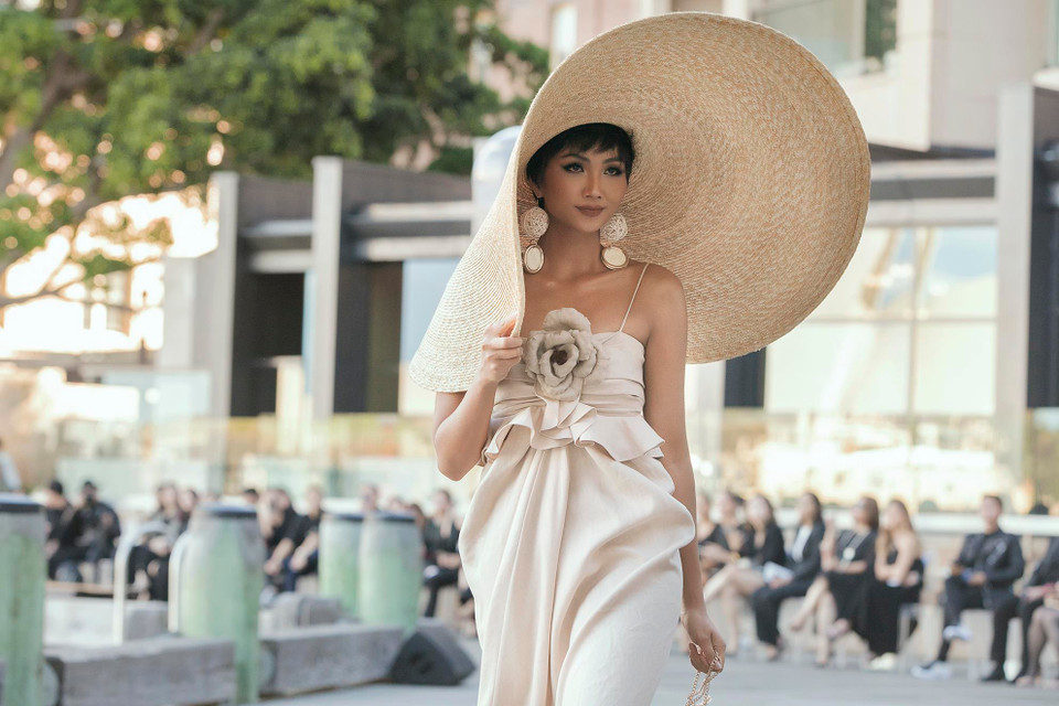 Hoa hậu H Hen Niê tại chương trình. (Ảnh: Diệu Linh/Vietnam+)