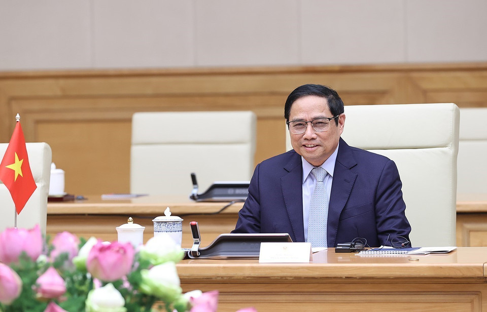 Thủ tướng Phạm Minh Chính phát biểu tại buổi tiếp Chủ tịch Quốc hội Singapore Tan Chuan-Jin. (Ảnh: Dương Giang/TTXVN)