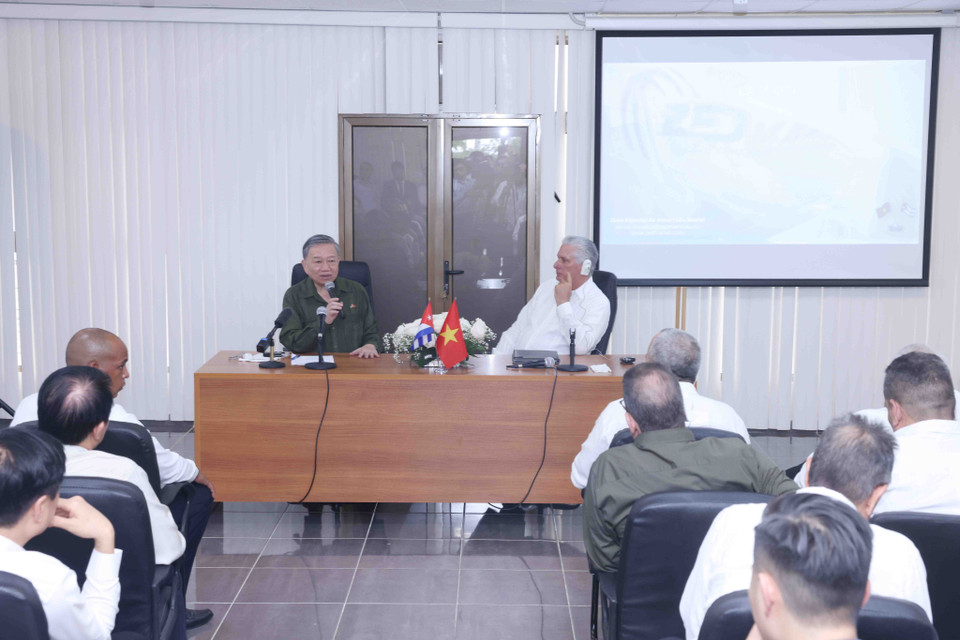 Tổng Bí thư, Chủ tịch nước Tô Lâm phát biểu tại cuộc gặp gỡ các nhà đầu tư vào Đặc khu phát triển Mariel, trong đó có doanh nghiệp Việt Nam. (Ảnh: Lâm Khánh/TTXVN)