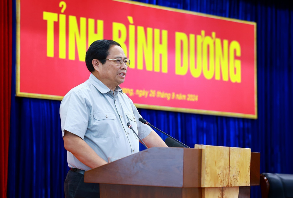 Thủ tướng Phạm Minh Chính phát biểu kết luận buổi làm việc với lãnh đạo tỉnh Bình Dương. (Ảnh: Dương Giang/TTXVN)