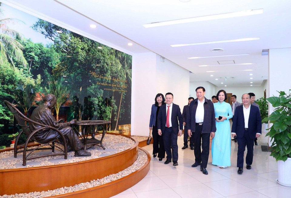 Đại biểu đến tham dự buổi gặp mặt, tri ân các cán bộ ngành y tế nhân kỷ niệm 68 năm Ngày Thầy thuốc Việt Nam. (Ảnh: Văn Điệp/TTXVN)