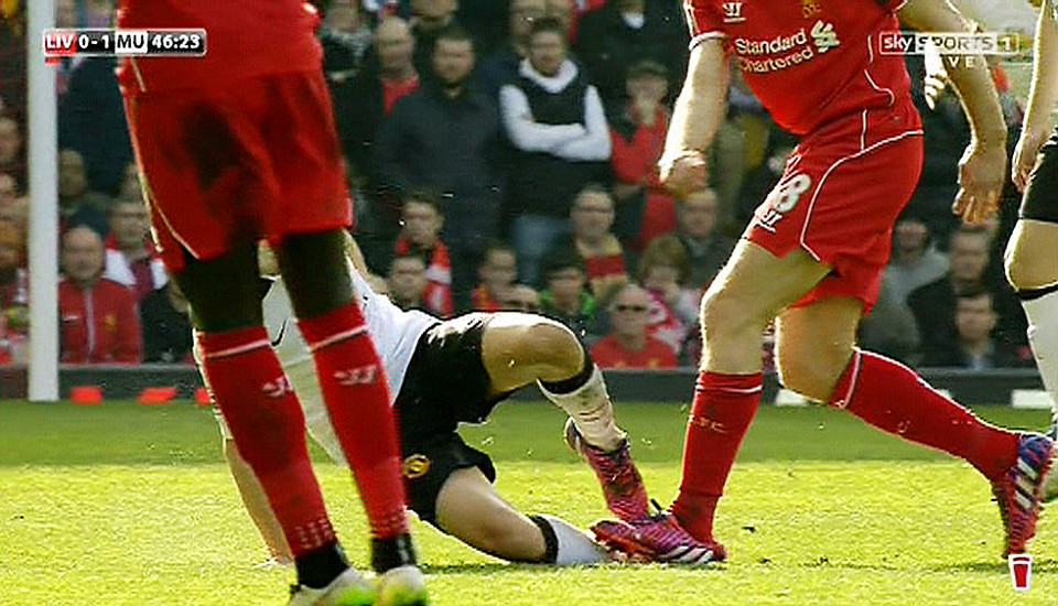 Tiếp đó là Herrera...