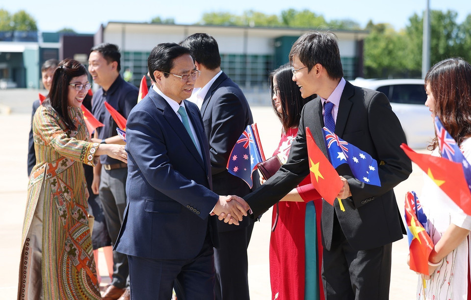 Lễ tiễn Thủ tướng Phạm Minh Chính và Phu nhân kết thúc chuyến thăm chính thức Australia. (Ảnh: Dương Giang/TTXVN)