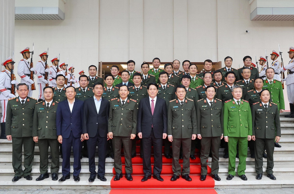 Chủ tịch nước Lương Cường với các đại biểu dự hội nghị.(Ảnh: Lâm Khánh/TTXVN)