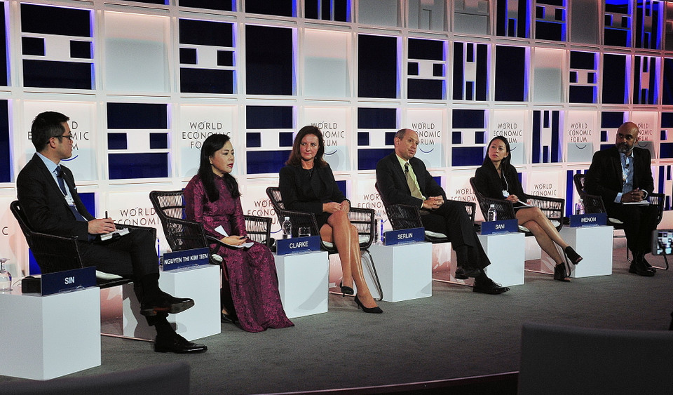 Phiên thảo luận với chủ đề Hệ thống y tế ASEAN trong Cách mạng công nghiệp 4.0. (Ảnh: Nguyễn Khang/TTXVN)