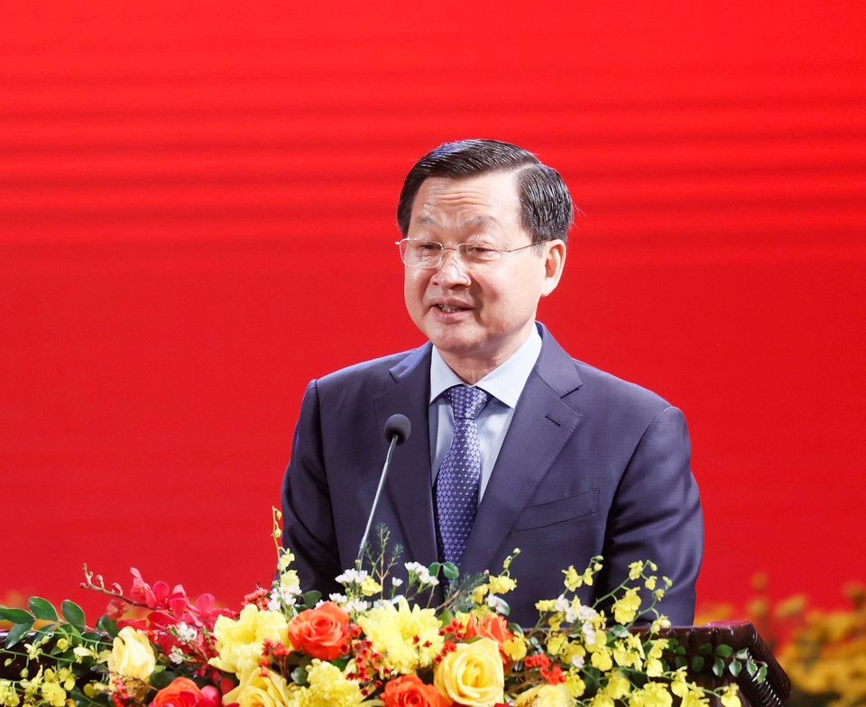 Bí thư Trung ương Đảng, Phó Thủ tướng Chính phủ Lê Minh Khái đọc diễn văn tại lễ kỷ niệm. (Ảnh: Thống Nhất/TTXVN)