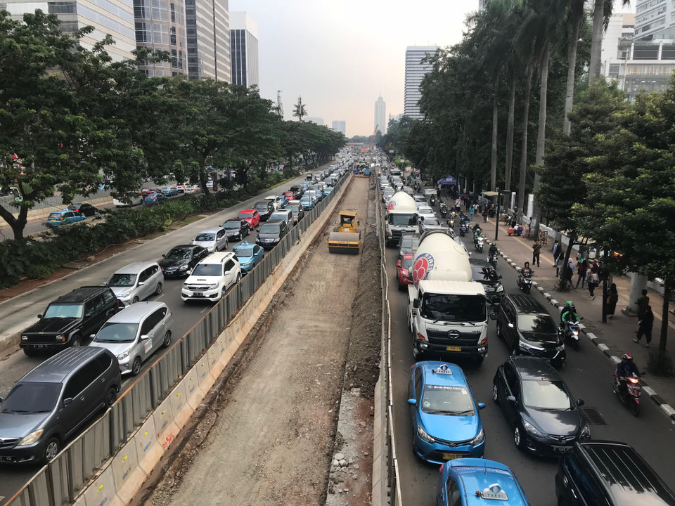 Đường phố Jakarta đông đúc trong những ngày giáp lễ Idul Fitri. (Ảnh: Đỗ Quyên/Vietnam+)