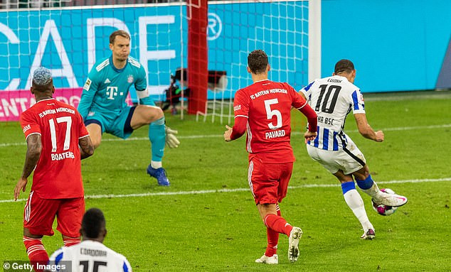 Đến phút 71, Matheus Cunha có pha phối hợp ăn ý với đồng đội rồi ghi bàn gỡ hòa 2-2 cho Hertha Berlin. (Nguồn: Getty Images)
