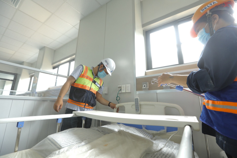 Bệnh viện dã chiến có quy mô 500 giường bệnh, điều trị cho bệnh nhân COVID-19. (Ảnh: Minh Quyết/TTXVN)