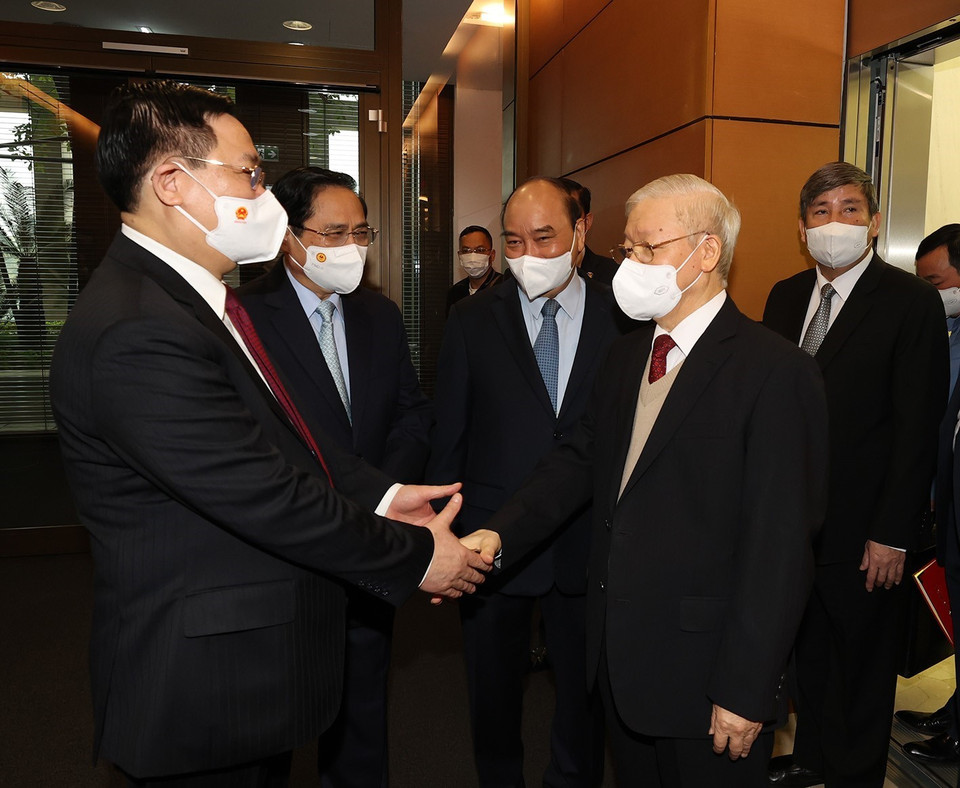 Tổng Bí thư Nguyễn Phú Trọng cùng các lãnh đạo Đảng, Nhà nước đến dự hội nghị. (Ảnh: Trí Dũng/TTXVN)