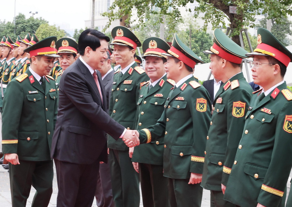 Chủ tịch nước Lương Cường với các đại biểu. (Ảnh: Lâm Khánh/TTXVN)